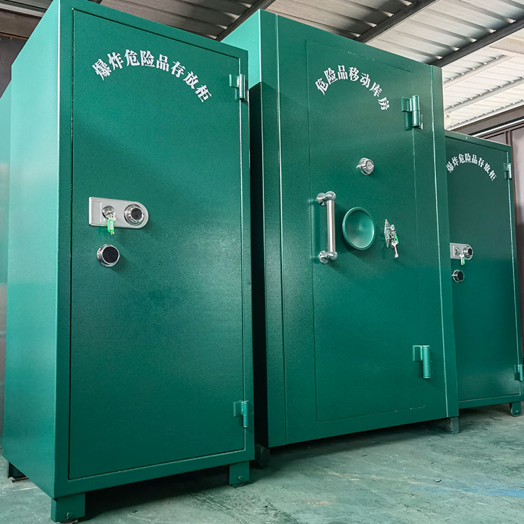 睢县危险品存放柜（危险品存放箱）为什么能防火防爆？科学防爆机制与安全保障功能解析